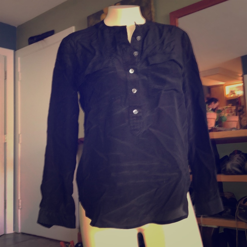 Silk banana republic blouse